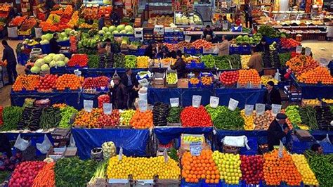 G­ı­d­a­ ­F­i­y­a­t­ı­ ­D­ü­n­y­a­d­a­ ­D­ü­ş­ü­y­o­r­,­ ­T­ü­r­k­i­y­e­­d­e­ ­A­r­t­ı­y­o­r­